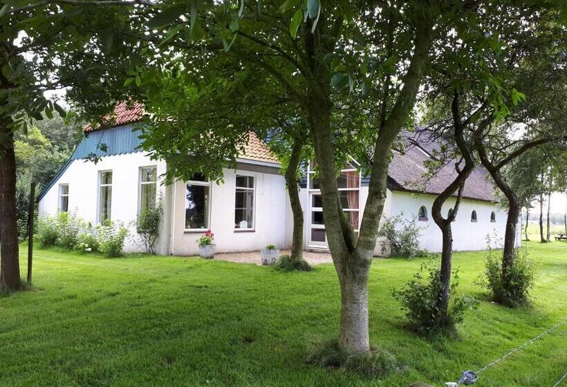 디럭스 룸, Voorhuis