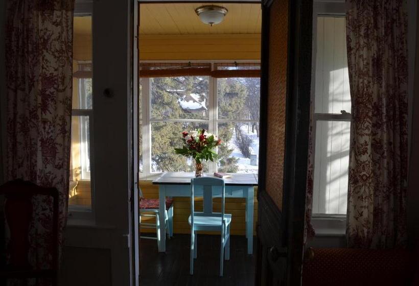 Family Suite, Sir Edgar House B&b