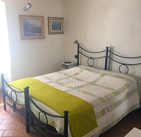 Номер Стандарт, B&b El Piastrol