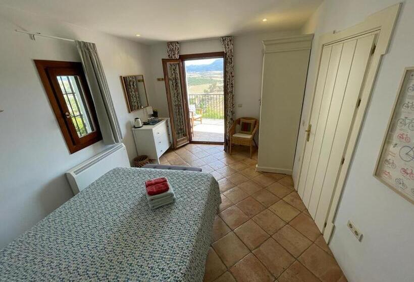 マウンテンビューデラックスルーム, Salvatierra Guest House
