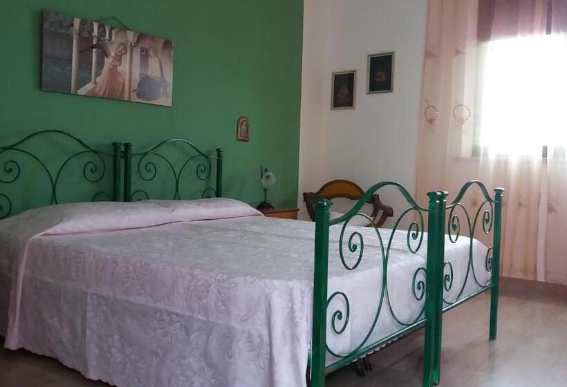 اتاق استاندارد با تخت بزرگ, Bed And Breakfast Arcobaleno