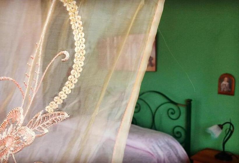 اتاق استاندارد با تخت بزرگ, Bed And Breakfast Arcobaleno