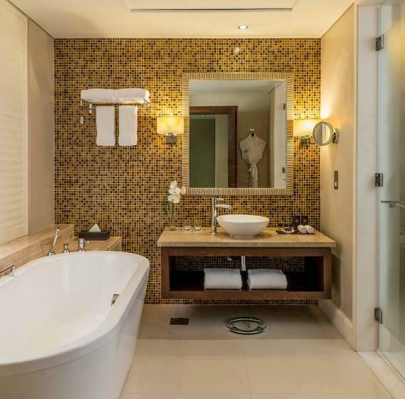 高级客房, The Tower Plaza Hotel Dubai