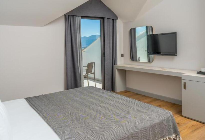 스탠다드 트리플 룸 풀장 전망, Jiva Beach Resort   All Inclusive