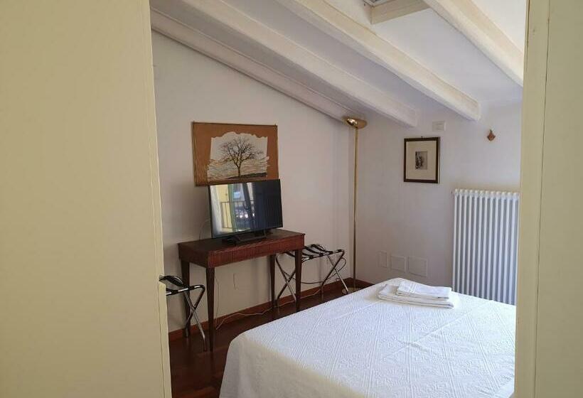 اتاق استاندارد, B&b Griffoni 7