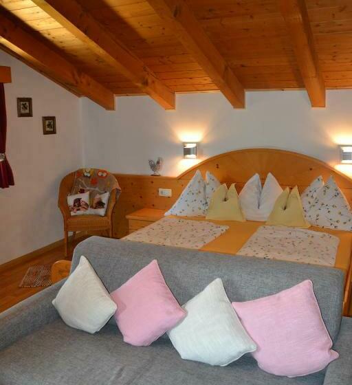 آپارتمان 1 خوابه با بالکن, Burggräflerhof