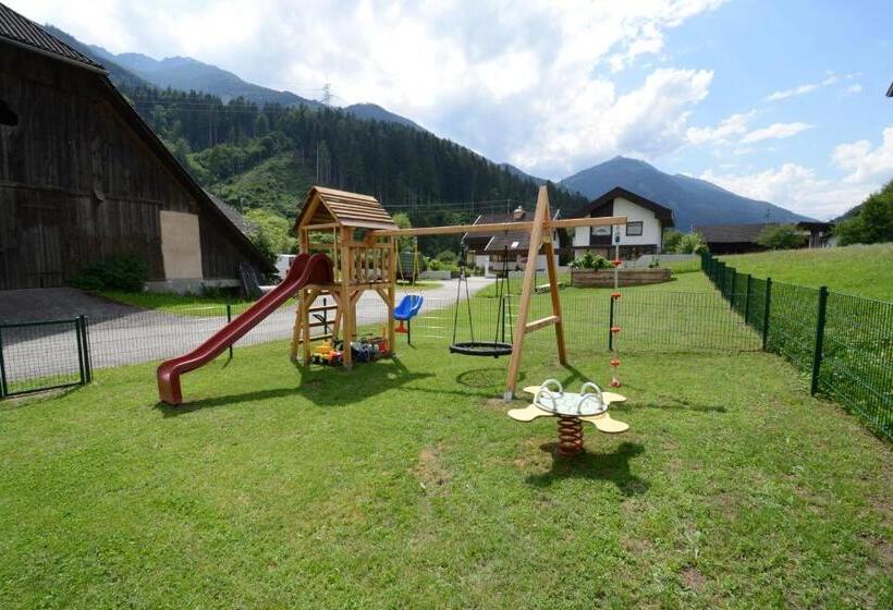 Дом 1 Спальня, Ferienhaus Kolbnitz