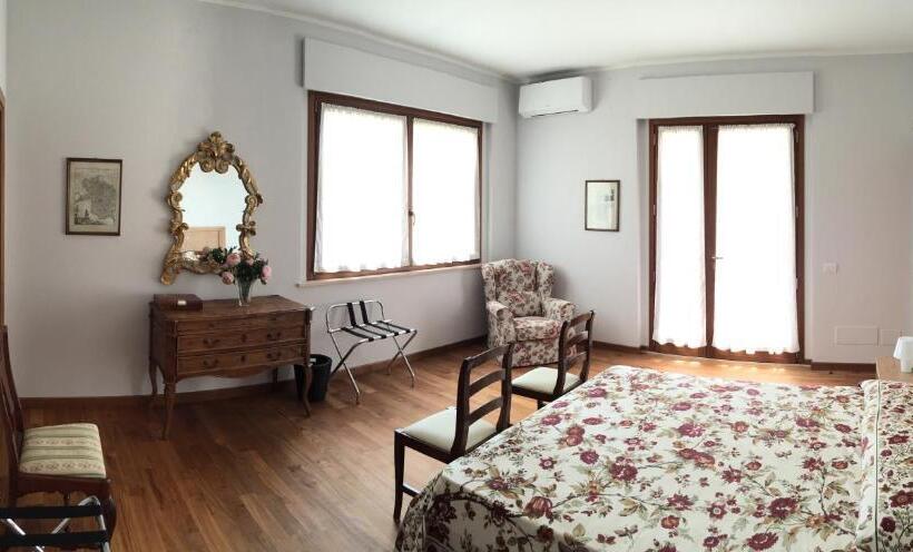 اتاق لوکس با چشم‌انداز دریا, Ilpoggetto Bed&breakfast
