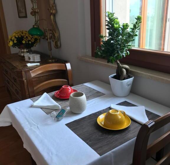 اتاق لوکس با چشم‌انداز دریا, Ilpoggetto Bed&breakfast
