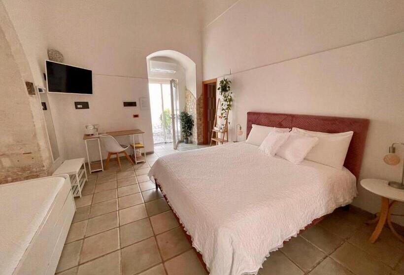 Quarto Quádruplo Estandar, Il Giardino Dei Limoni