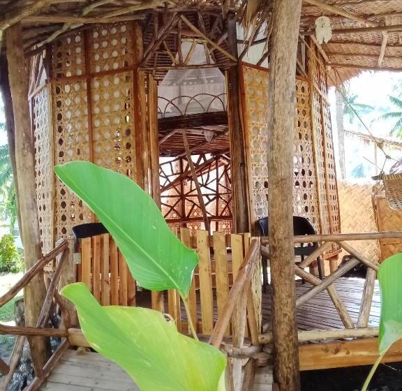 بانگلوی استاندارد, Prince John Beachfront Eco Bungalows And Restaurant
