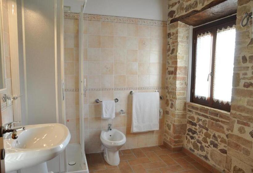 4인용 스탠다드 룸, Agriturismo Arcobaleno Della Torretta