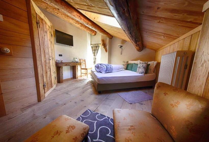 اتاق لوکس, Agriturismo Baita De L All