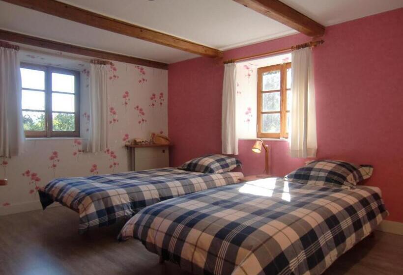 Номер Стандарт Вид на Сад, Chambre&table D Hotes Ptitmonde