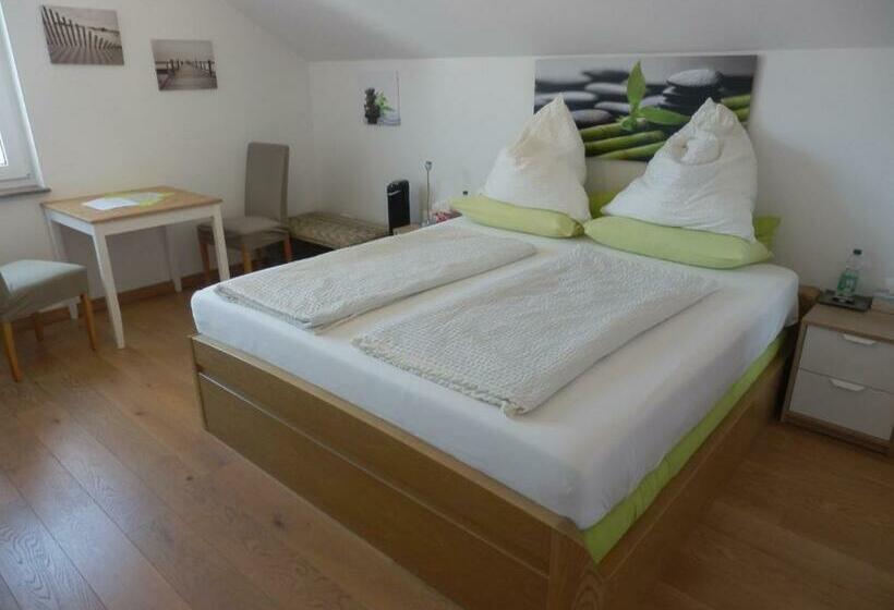 Номер Стандарт, Bed & Breakfast Engen