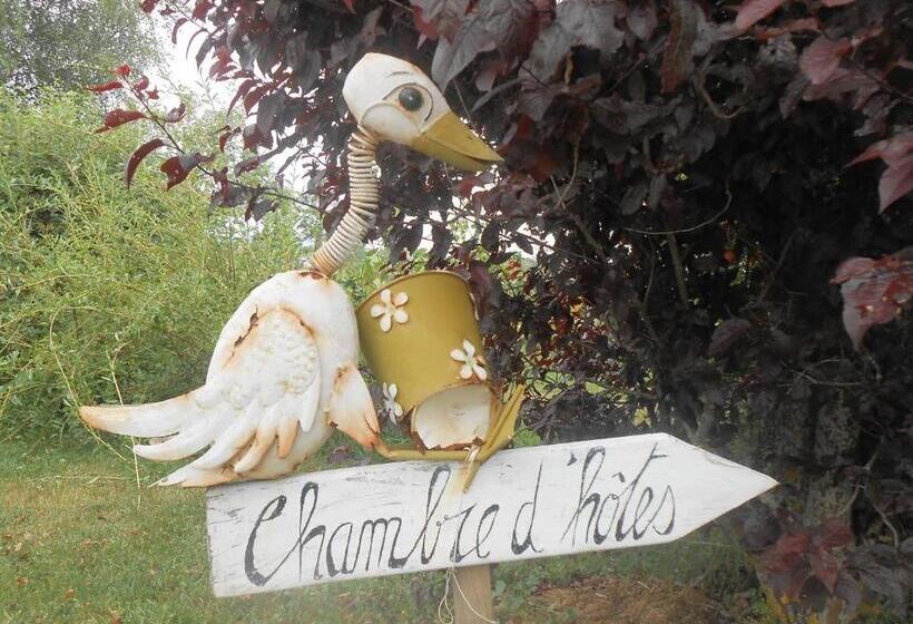 Трехместный Номер Стандарт Вид на Сад, Chambre D Hôtes Myrtille