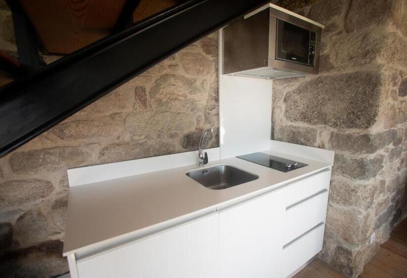 سوییت با چشم‌انداز استخر, Casas De São Martinho