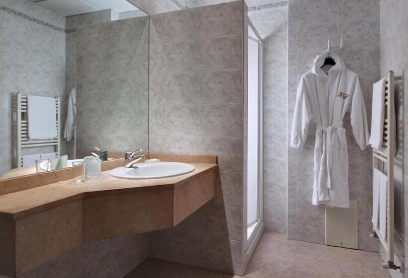 اتاق راحتی, Terme Bologna