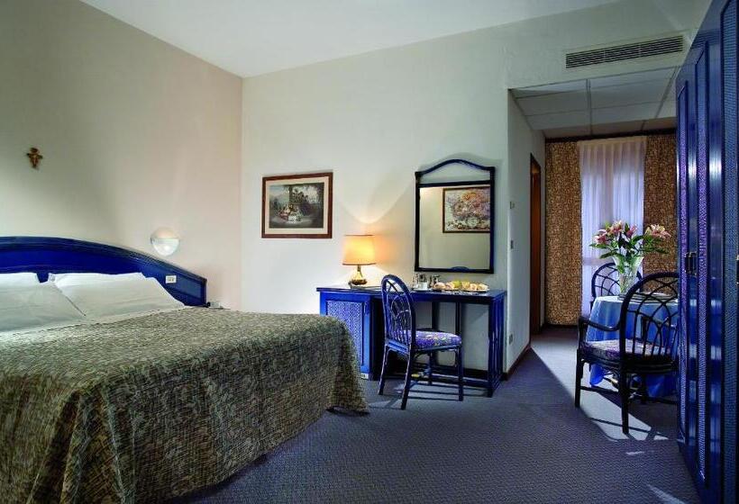 اتاق راحتی, Terme Bologna