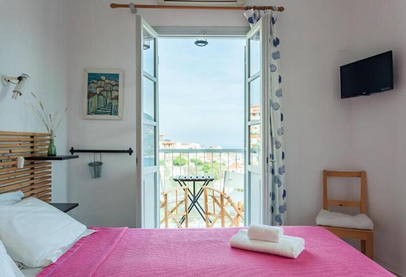Номер Стандарт Вид на Море, Thea Home