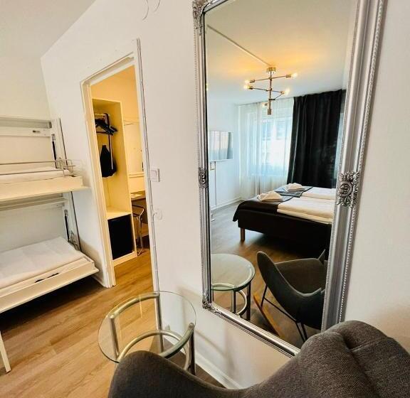 Семейный Номер, Palm Tree Hotel, Best Western Signature Collection