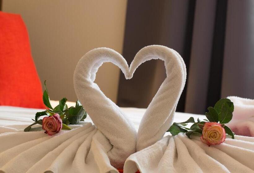 Номер Стандарт, Palm Tree Hotel, Best Western Signature Collection