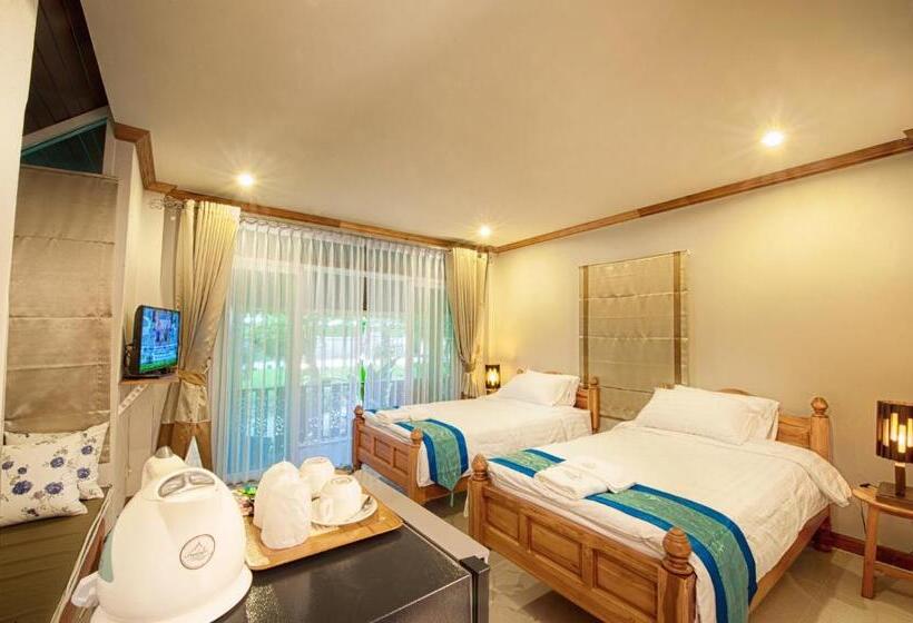 스탠다드 룸 가든 전망, Baan Nam Pen Resort