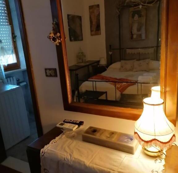 Standard room with outdoor bath, Le Stanze Di Rosa