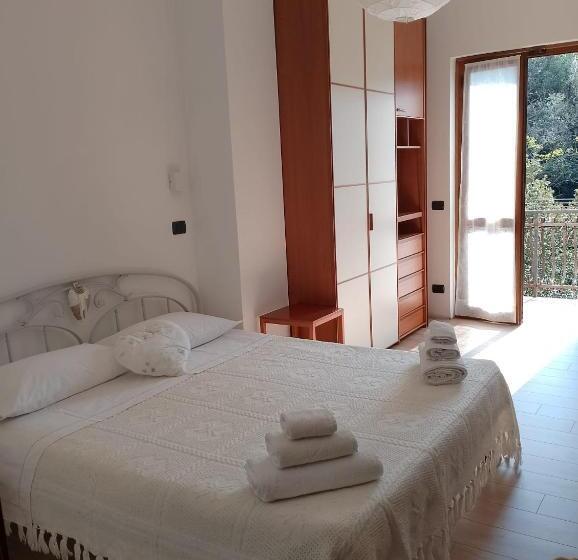 Номер Стандарт, Bed & Breakfast Lujocanda
