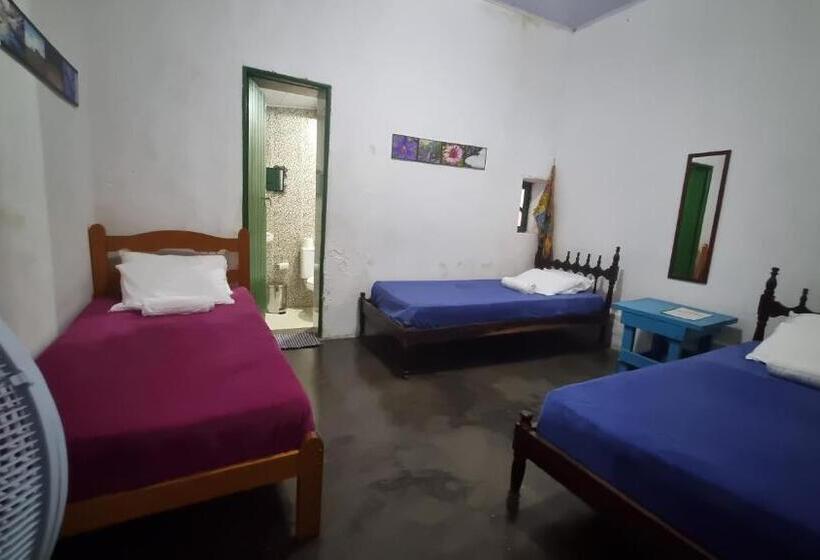 Quarto Triplo Estandar, Abrigo De Montanha Xique Xique