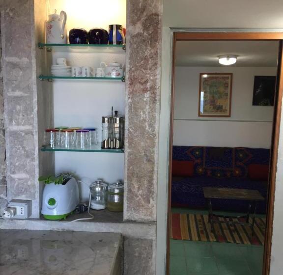 Apartamento 1 Dormitório com Sacada, Tovimar Apartments