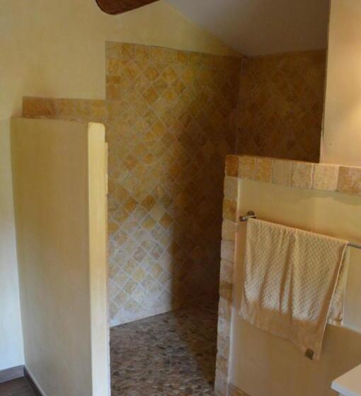 Номер Стандарт, Ferme De Palumiane   Chambres Climatisées