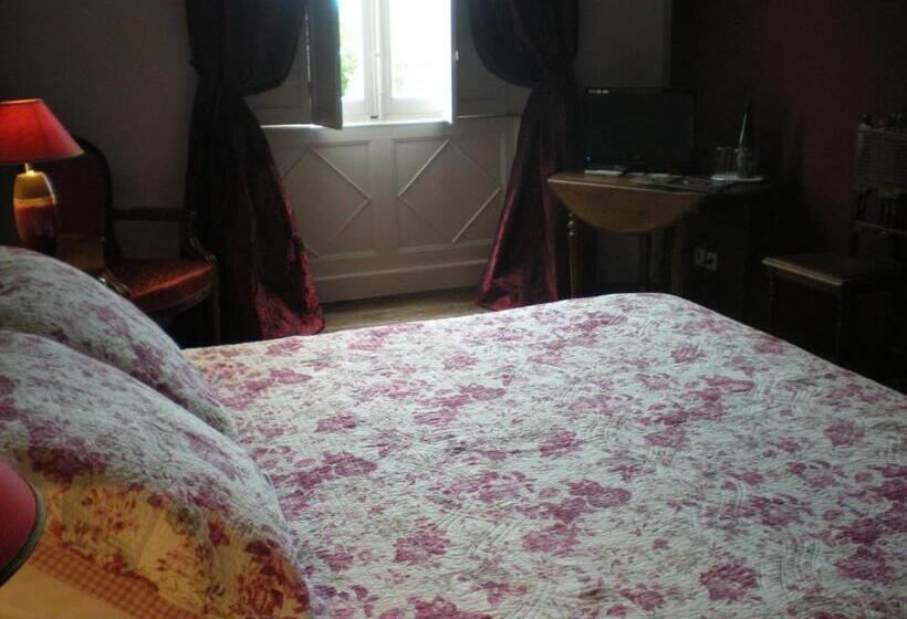 Номер Стандарт, Manoir Larcouillet