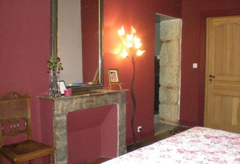 Номер Стандарт, Manoir Larcouillet