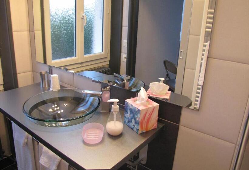 اتاق استاندارد, Chambres D Hôtes Les Muriers