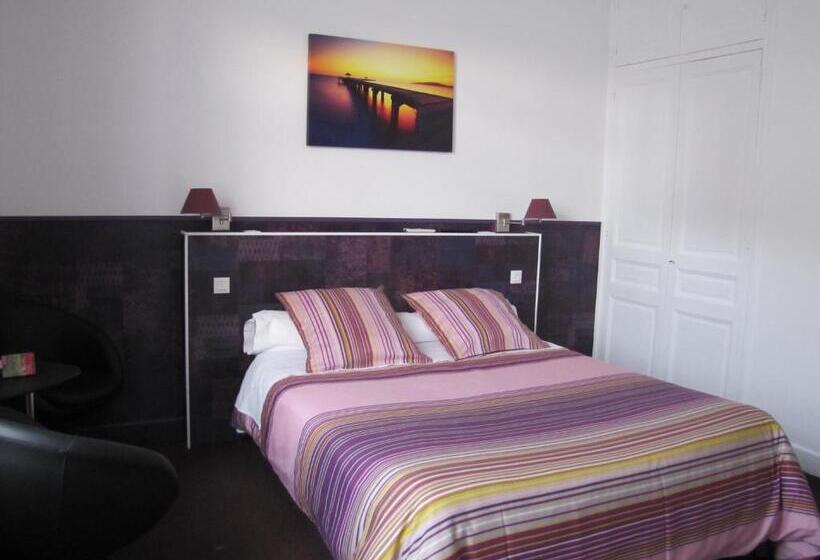 اتاق استاندارد, Chambres D Hôtes Les Muriers