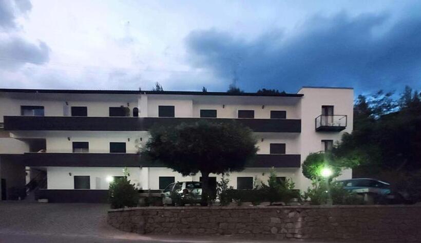 低层单卧公寓, Verde Pinho