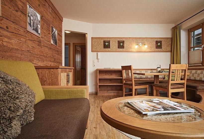 Семейные Апартаменты, Siplinger Suites   Ferienwohnungen   Sauna Und Fitness