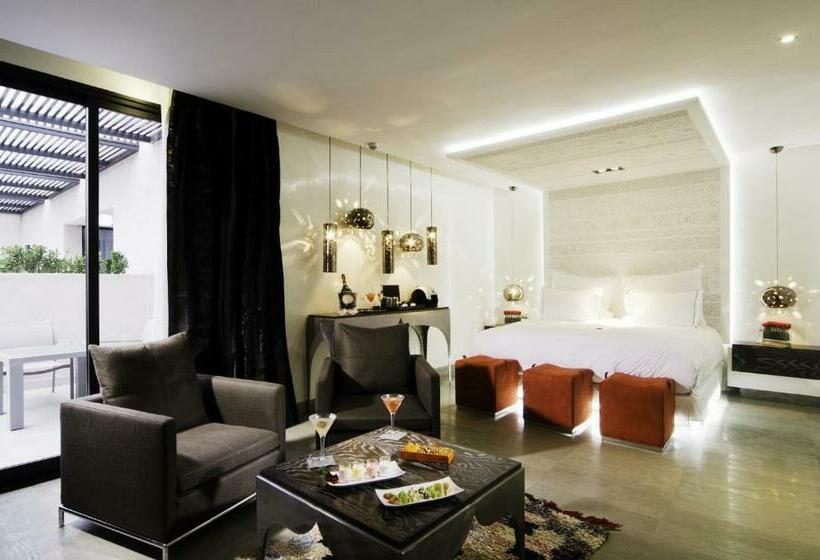 سوییت لوکس, Cesar Resort & Spa