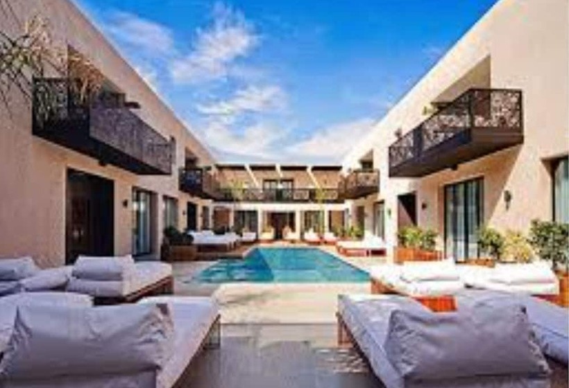 اتاق استاندارد, Cesar Resort & Spa