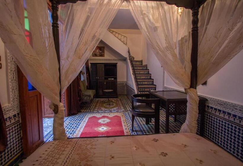 سوییت, Riad Naila & Suite