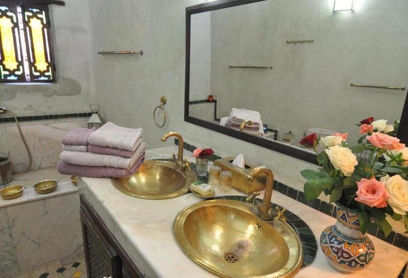 سوییت, Riad Adarissa