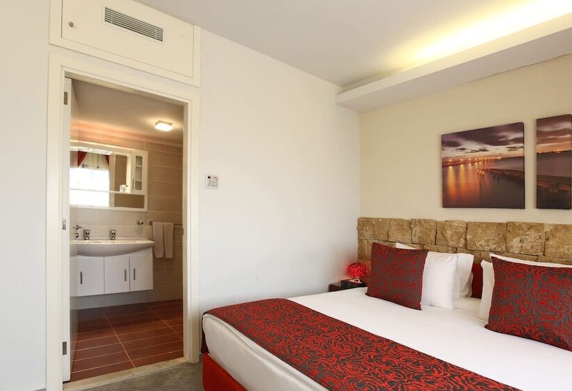 سوئیت پریمیوم, Monoberge Byblos