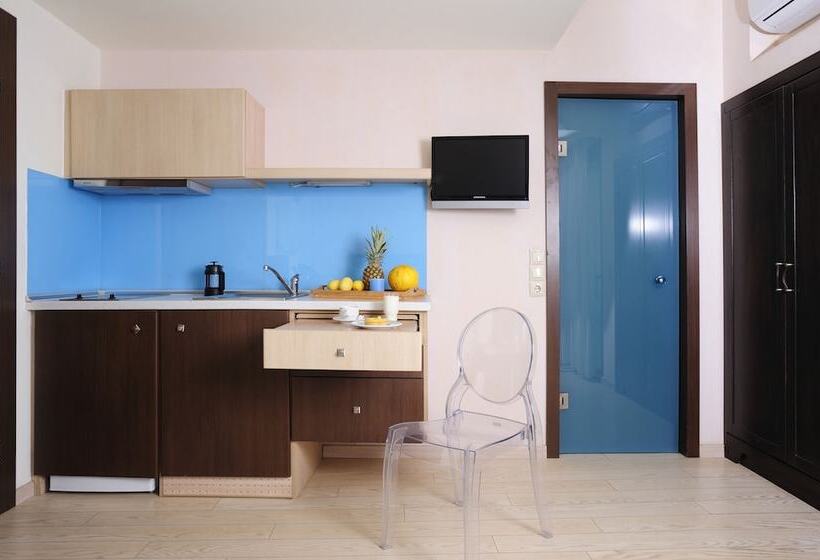 스탠다드 스튜디오, Steris Elegant Beach Hotel & Apartments
