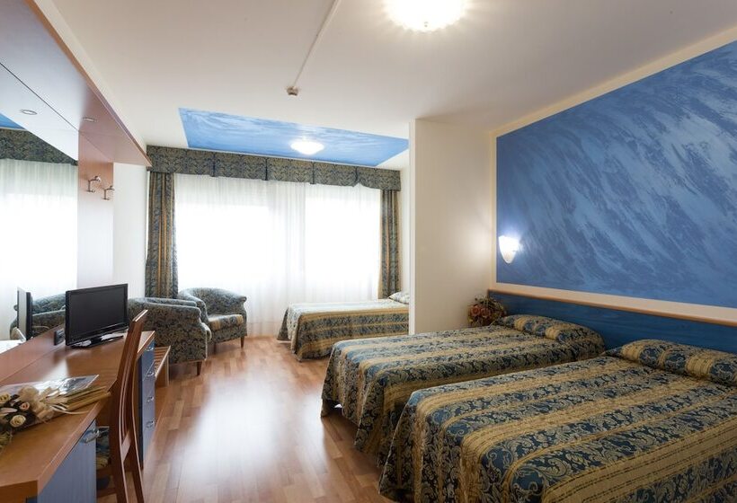Номер Стандарт Трехместный, Airmotel