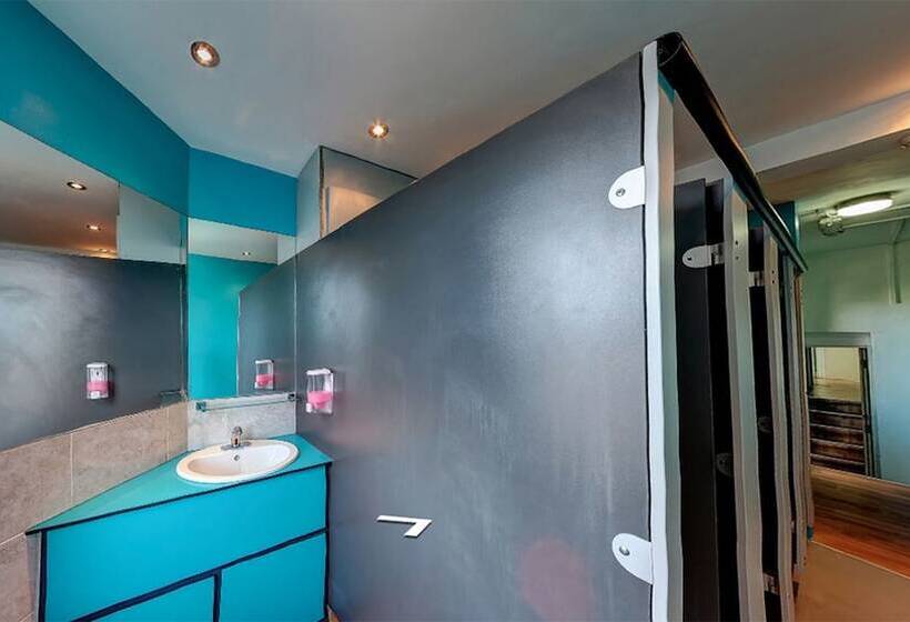 共用房间的床, Book A Bed Hostels