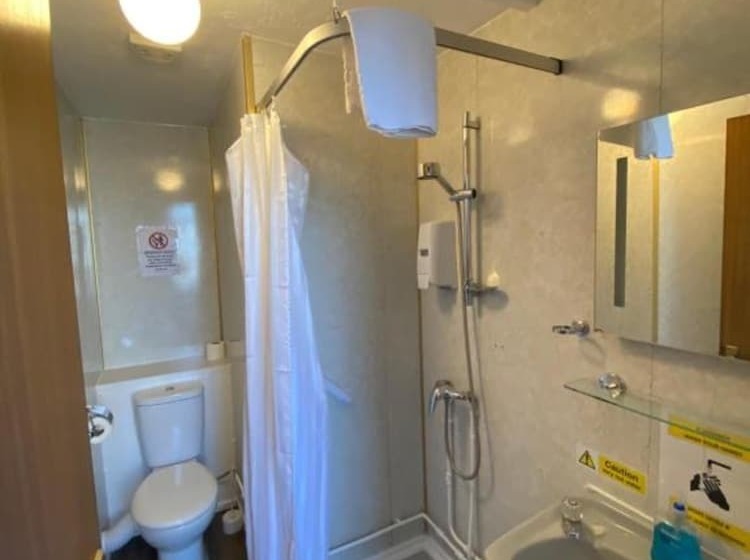 Номер Стандарт Индивидуальный, Carlton Court Hotel Eastbourne