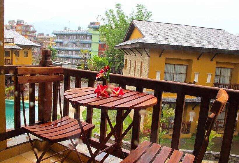 اتاق لوکس, Temple Tree Resort & Spa