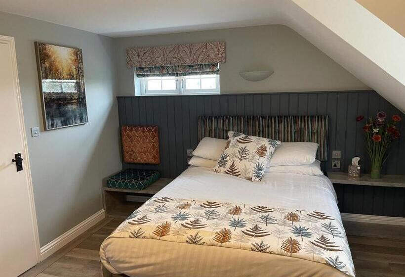 Номер Стандарт, The White Horse Inn