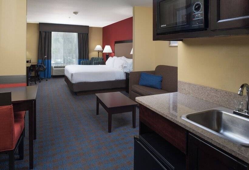 سوییت, Holiday Inn Express Hotel & Suites West Monroe, An Ihg